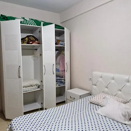 Mars Appartement Golem (Tirana)